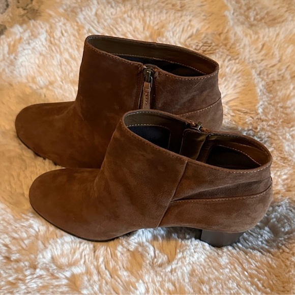 Cole Haan Brown Suede Ankle Boots Size 10 - Picture 4 of 8